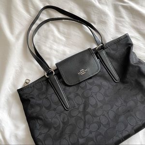 Coach Black Signature Logo Purse